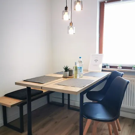 Horizon 2 - Playmobil Funpark Und Naehe Messe Nuernberg Mit Parkplatz 4pers 24h Self Checkin Apartment *
